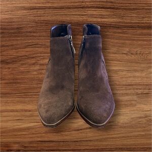 Blondo Noelle Waterproof Ankle Boots